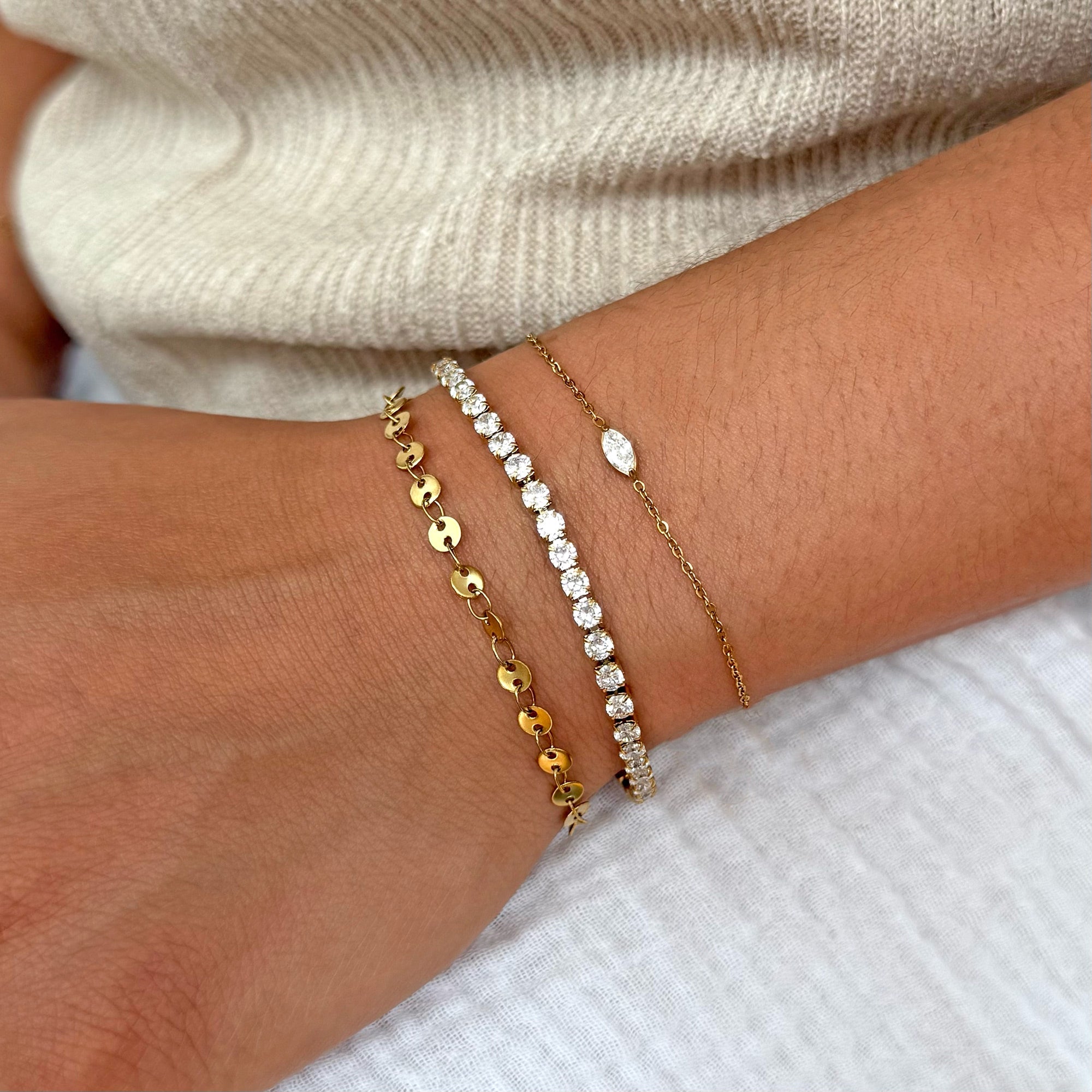 Everyday Bracelets You Never Have to Take Off: The Best Waterproof Jewelry for Daily Wear