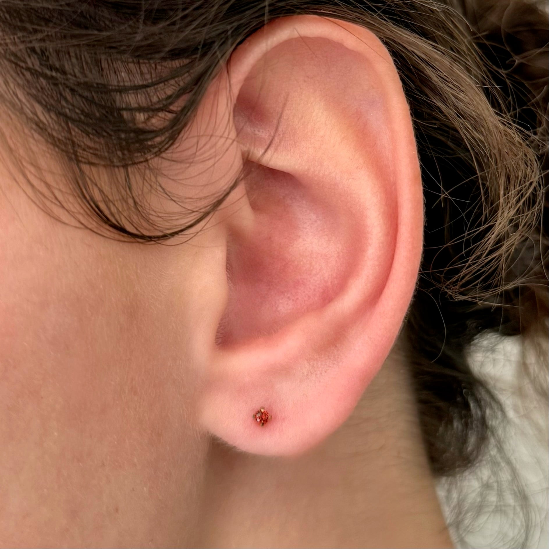 DAINTY GOLD STUD EARRINGS RED SAMPLE