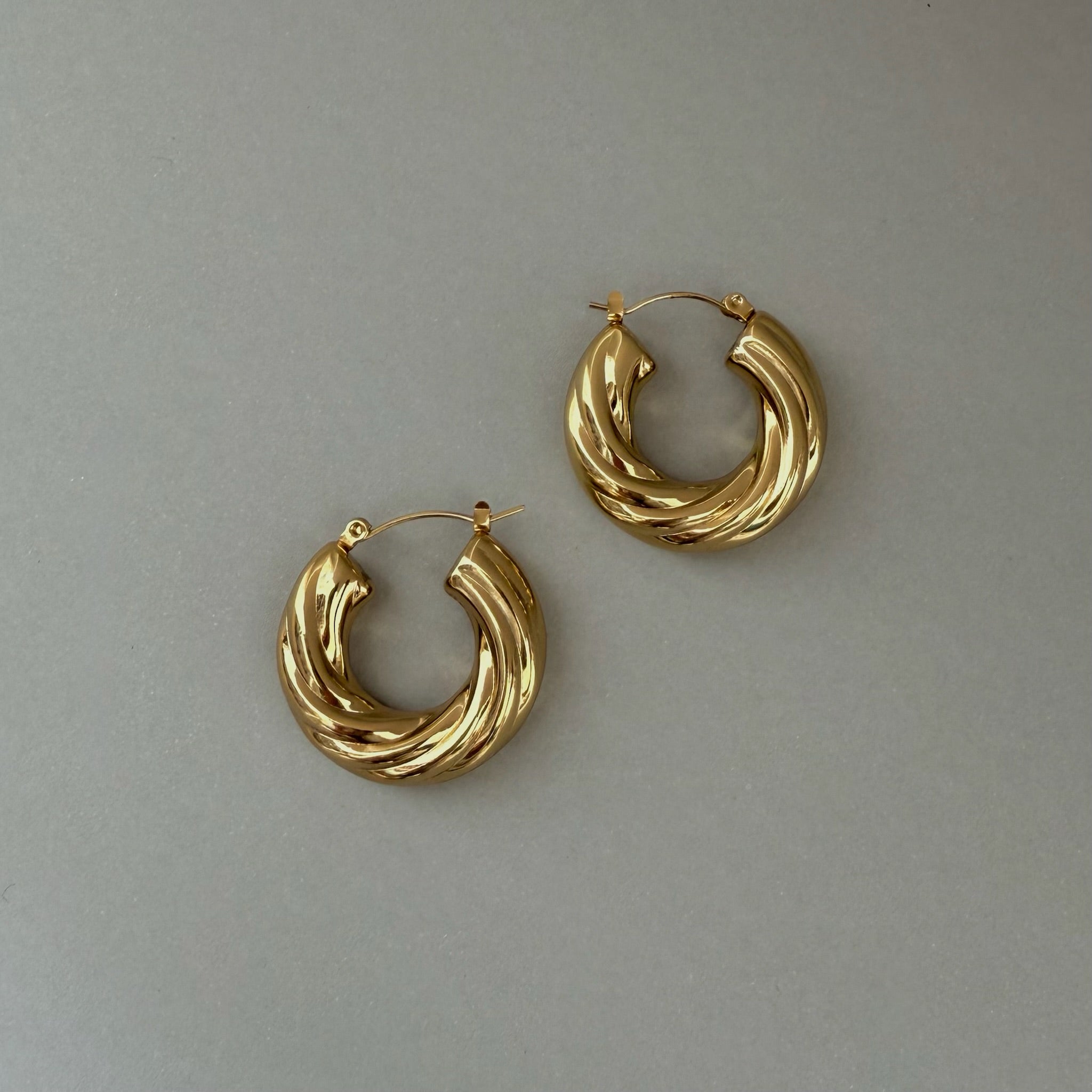 GOLD TWIST CHUNKY HOOP EARRINGS SAMPLE