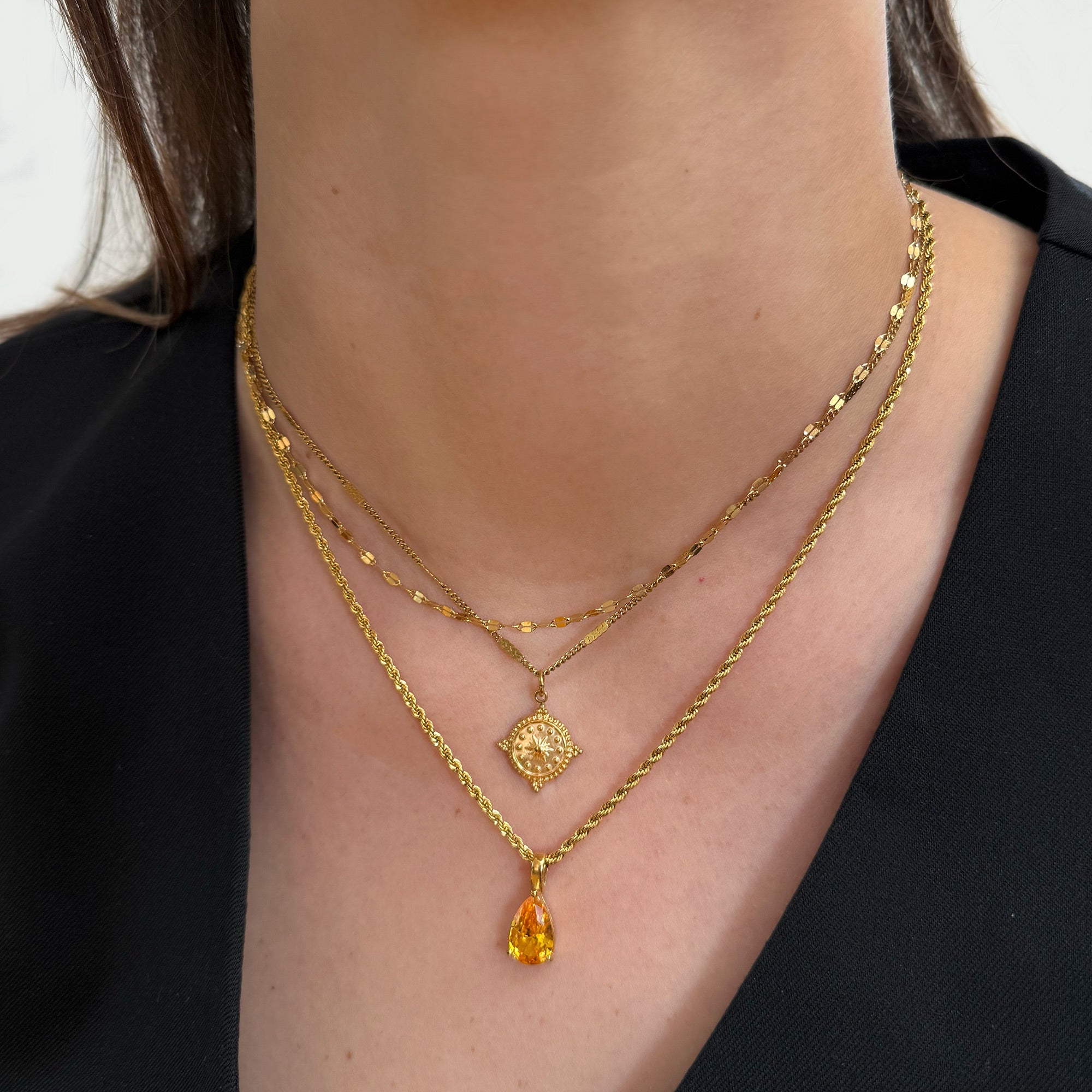 FREYA DAINTY GOLD COMPASS PENDANT NECKLACE SAMPLE