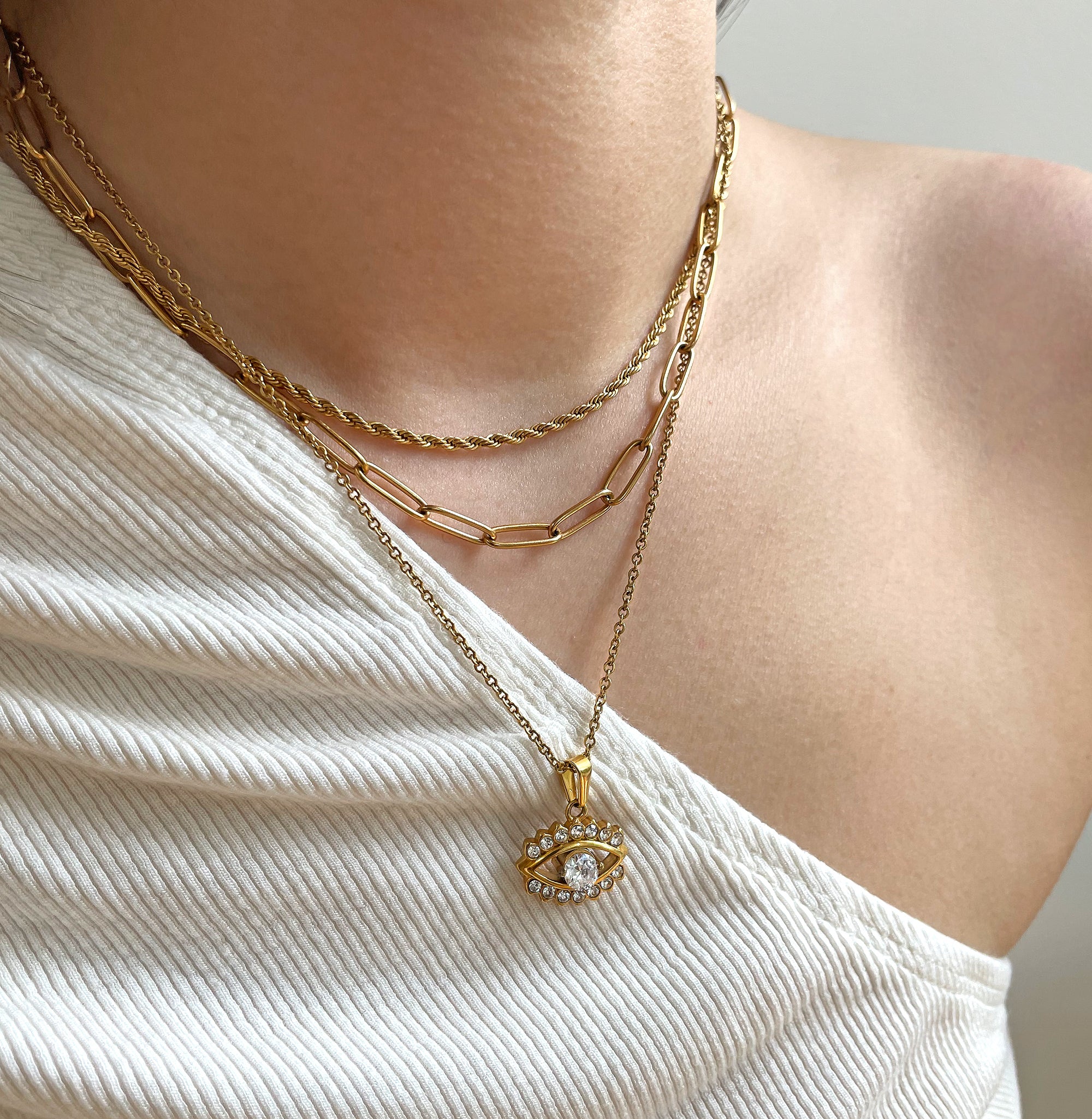 EVIL EYE DIAMOND PENDANT NECKLACE SAMPLE