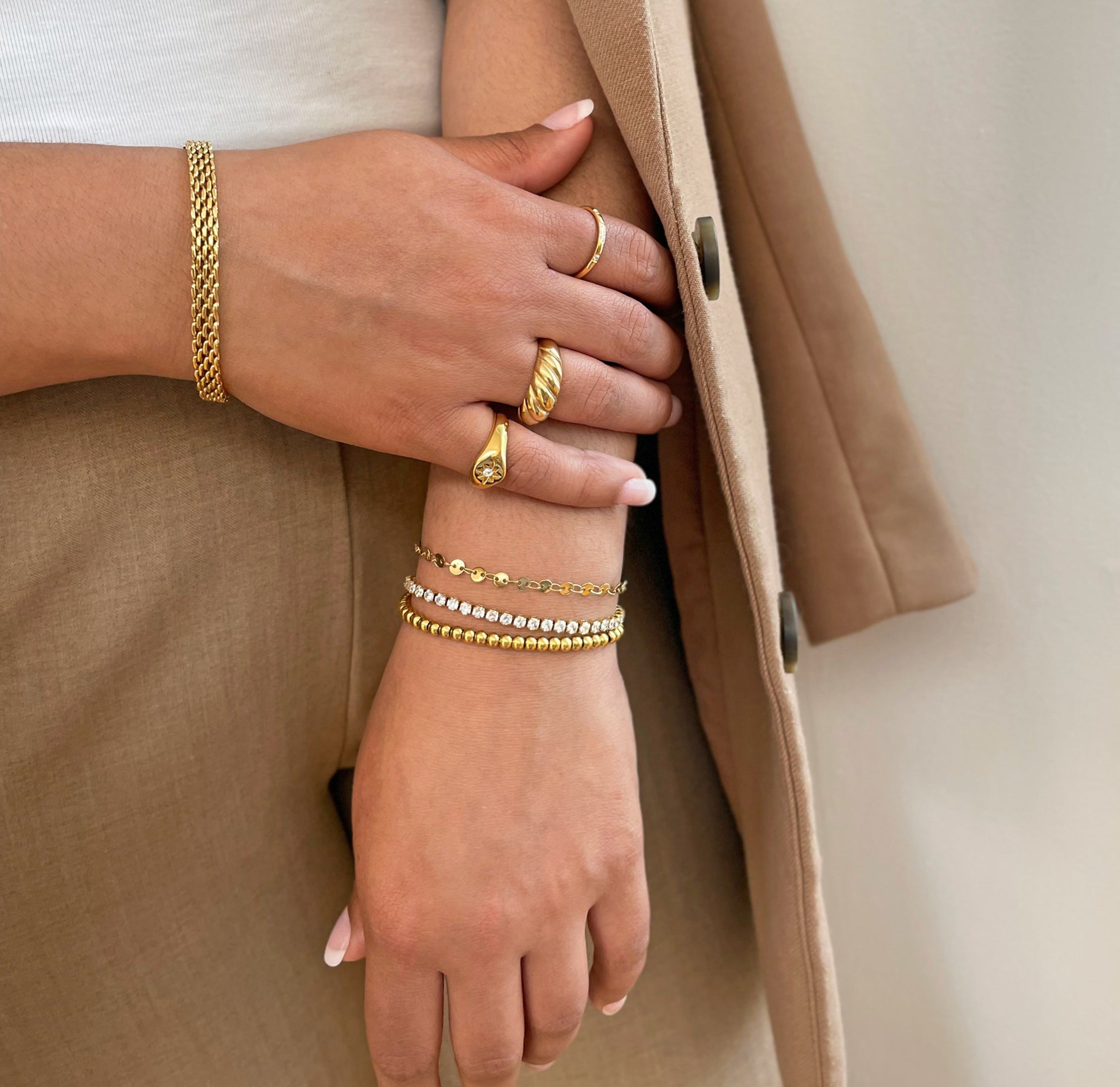 ELLIE GOLD BALL BEADED BRACELET SAMPLE