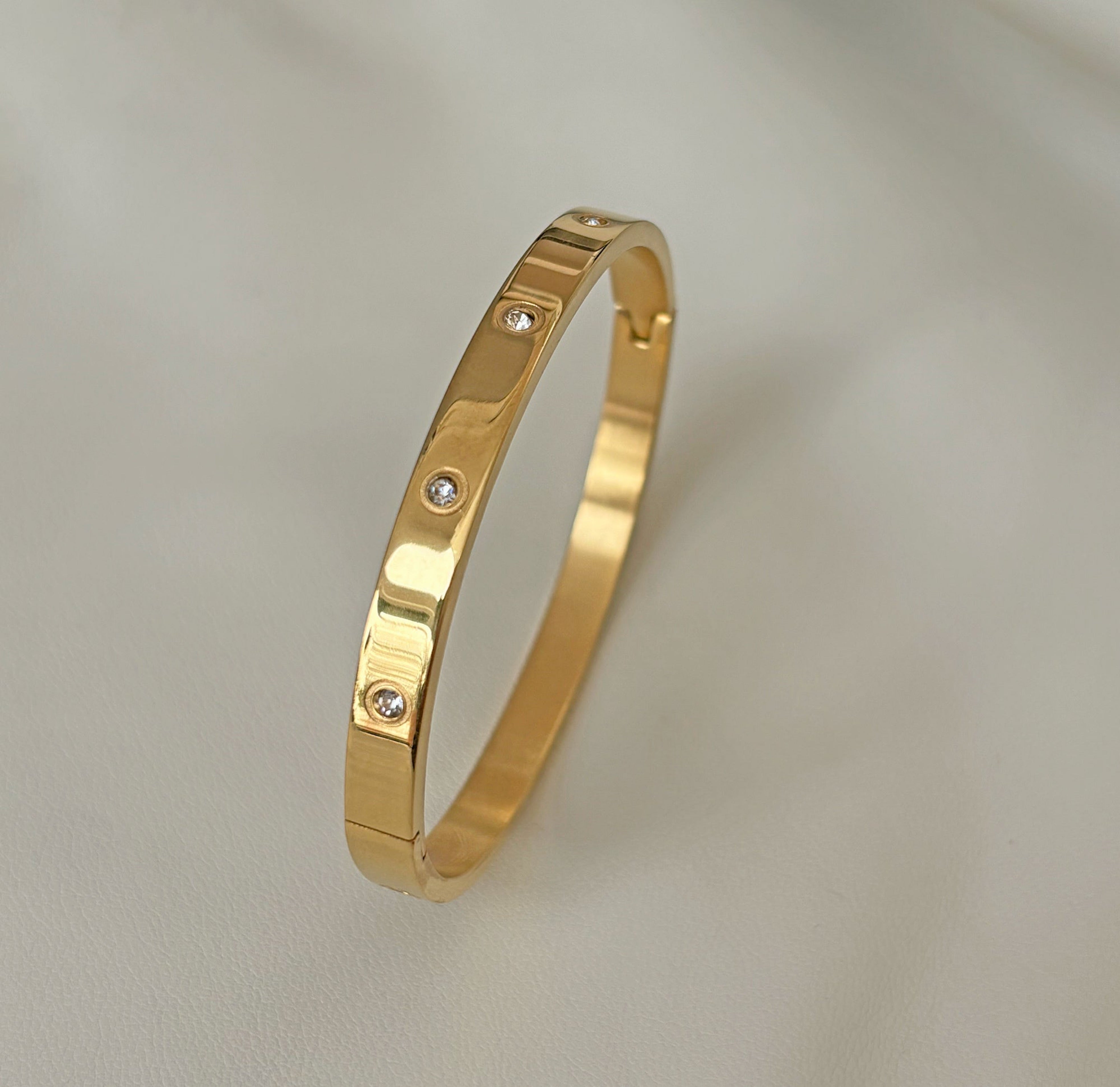 gold cuff bracelet waterproof jewelry