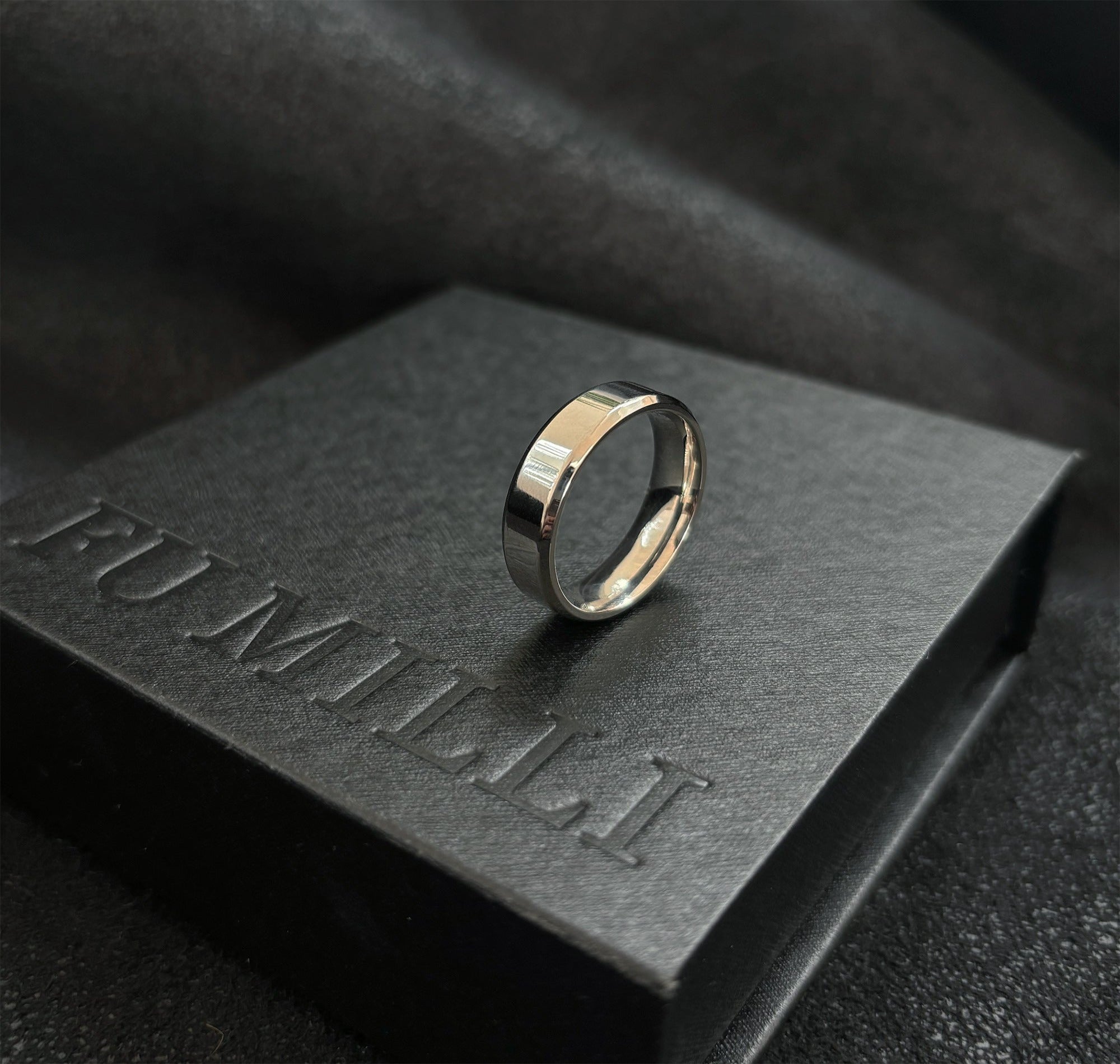 silver mens waterproof ring band