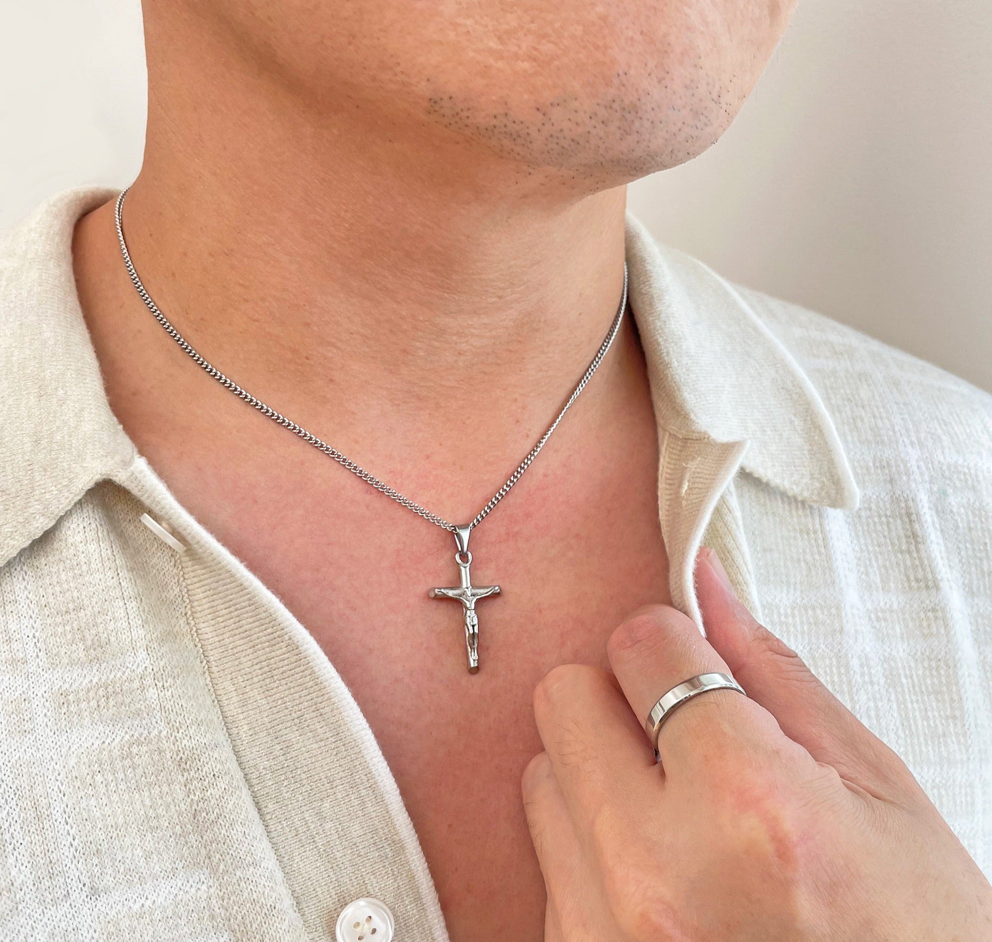 silver jesus pendant men necklace waterproof jewelry