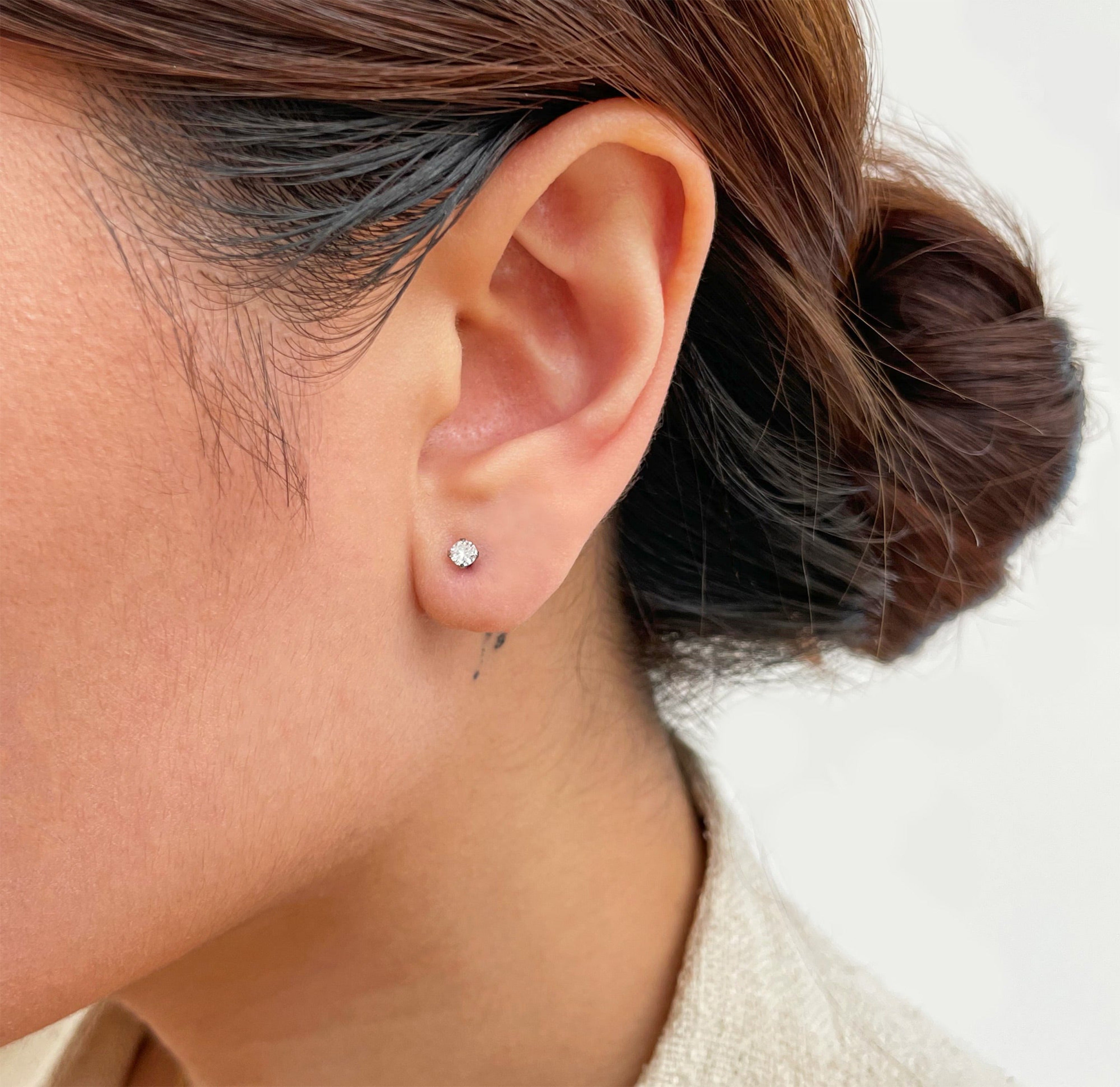 AVA SILVER CZ DIAMOND STUD EARRINGS SAMPLE