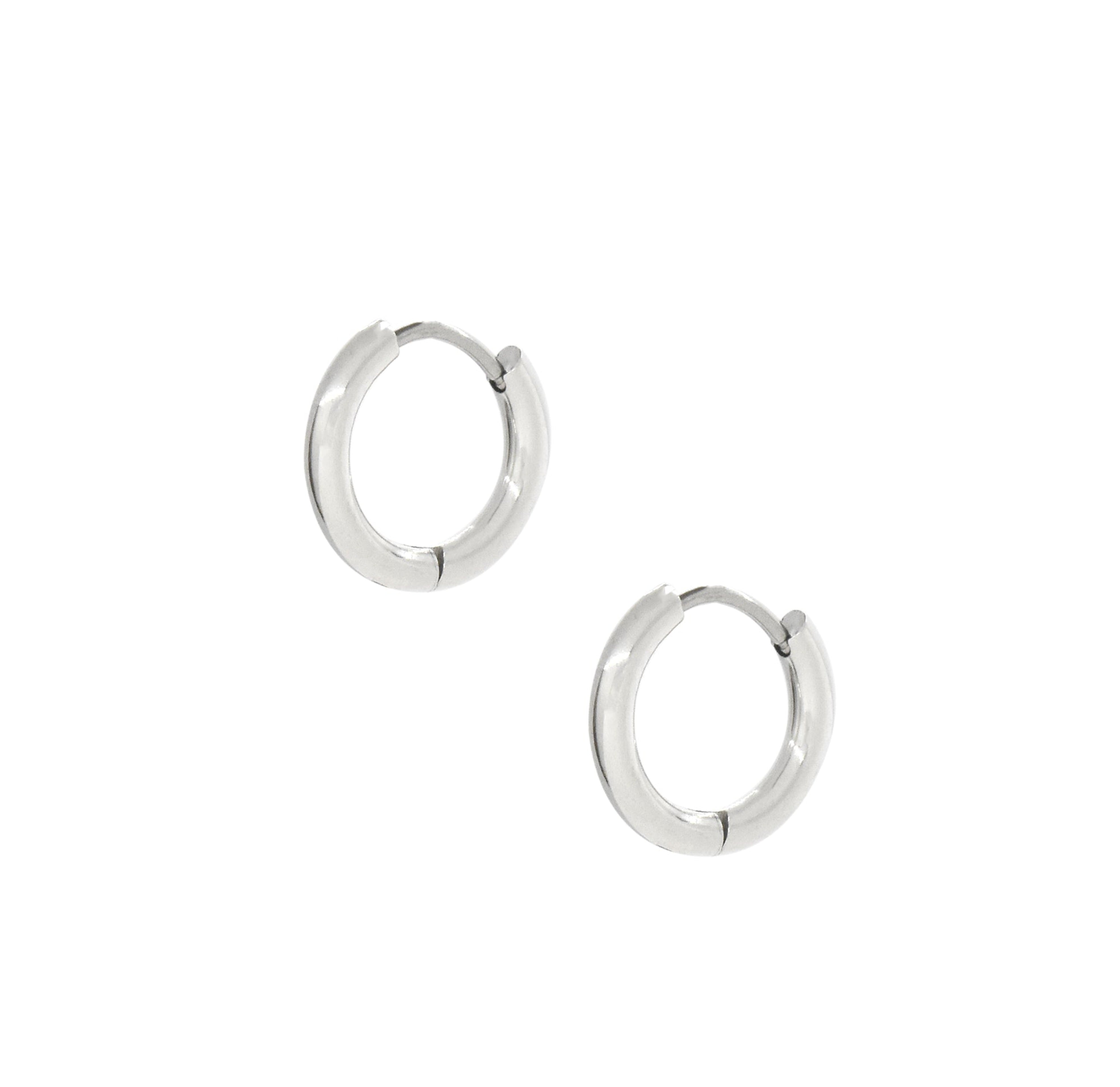 silver huggie hoops earring waterproof jewelry