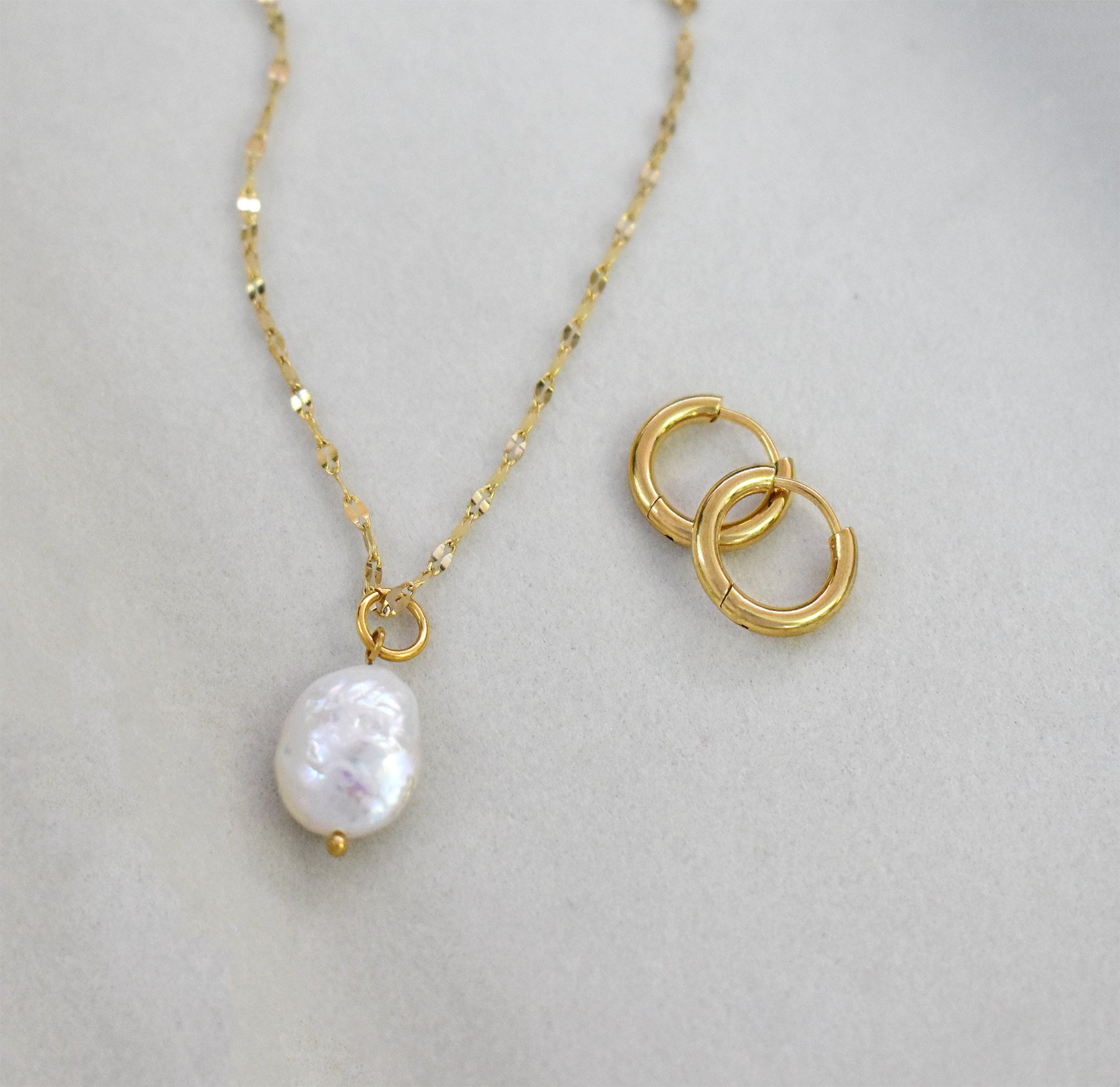 pealr earring necklace set