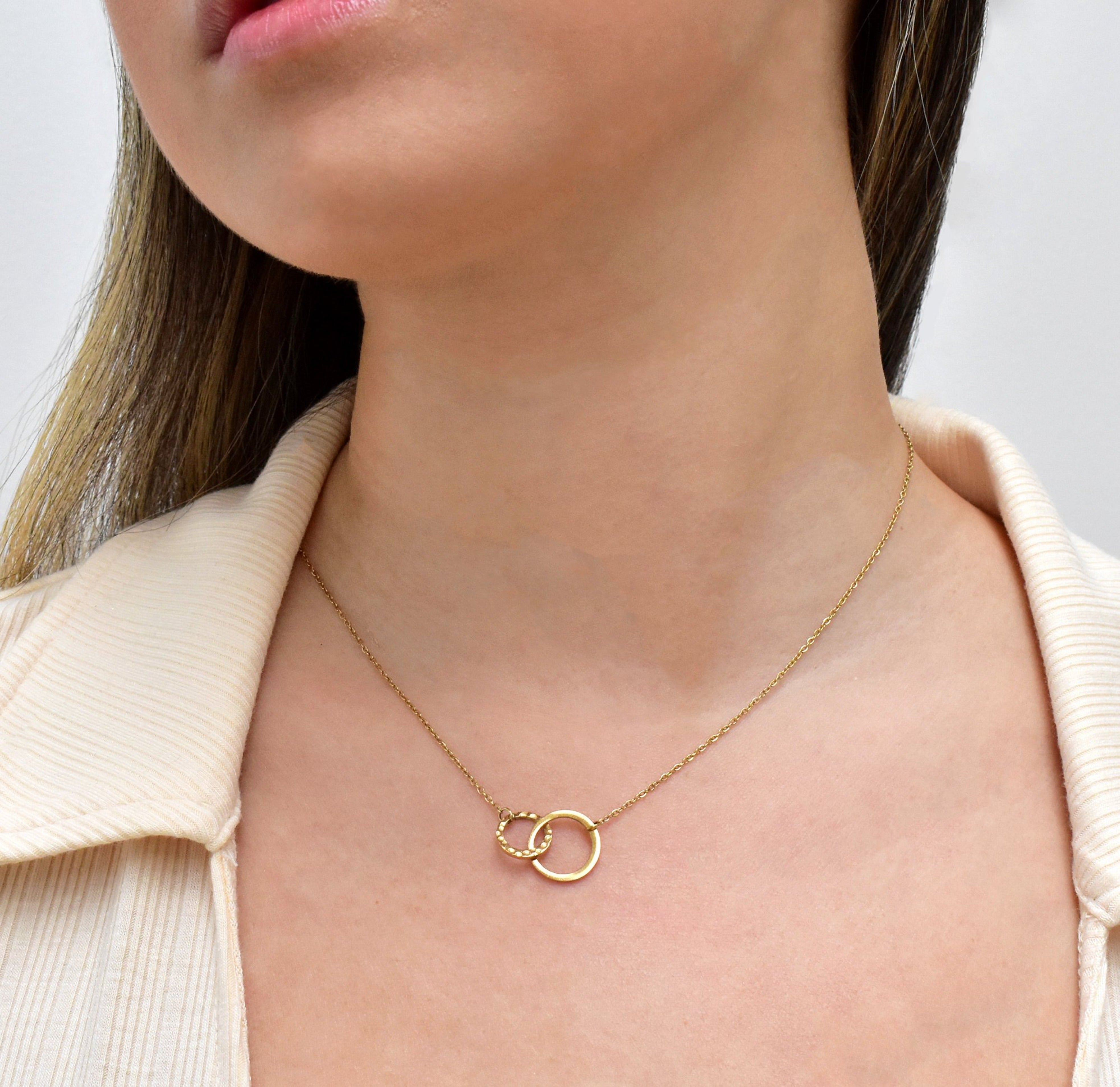dainty gold necklace waterproof