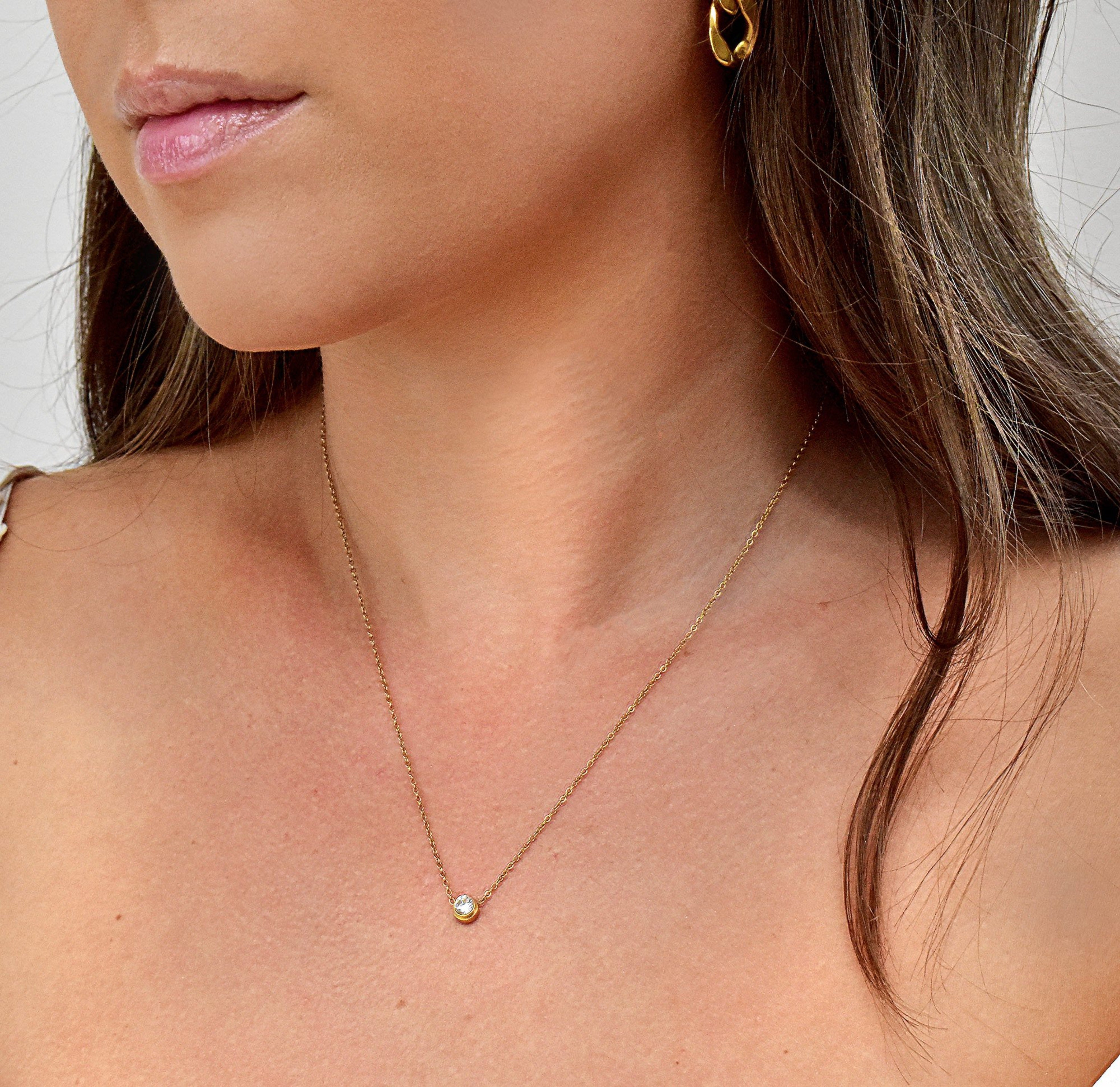 dainty diamond necklace waterproof