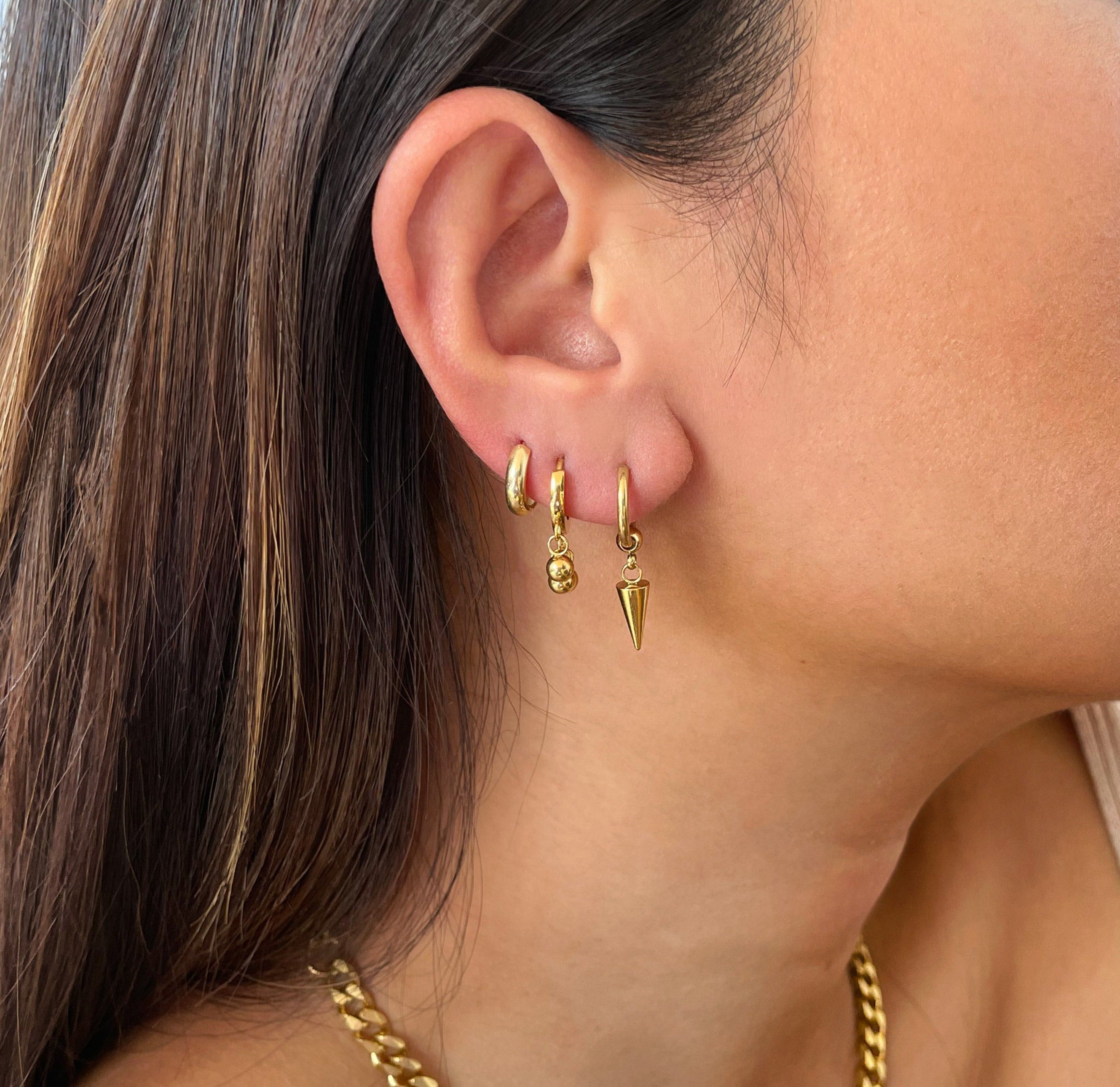 GOLD DAINTY SPIKE HUGGIE EARRINGS WATERPROOF JEWELRY