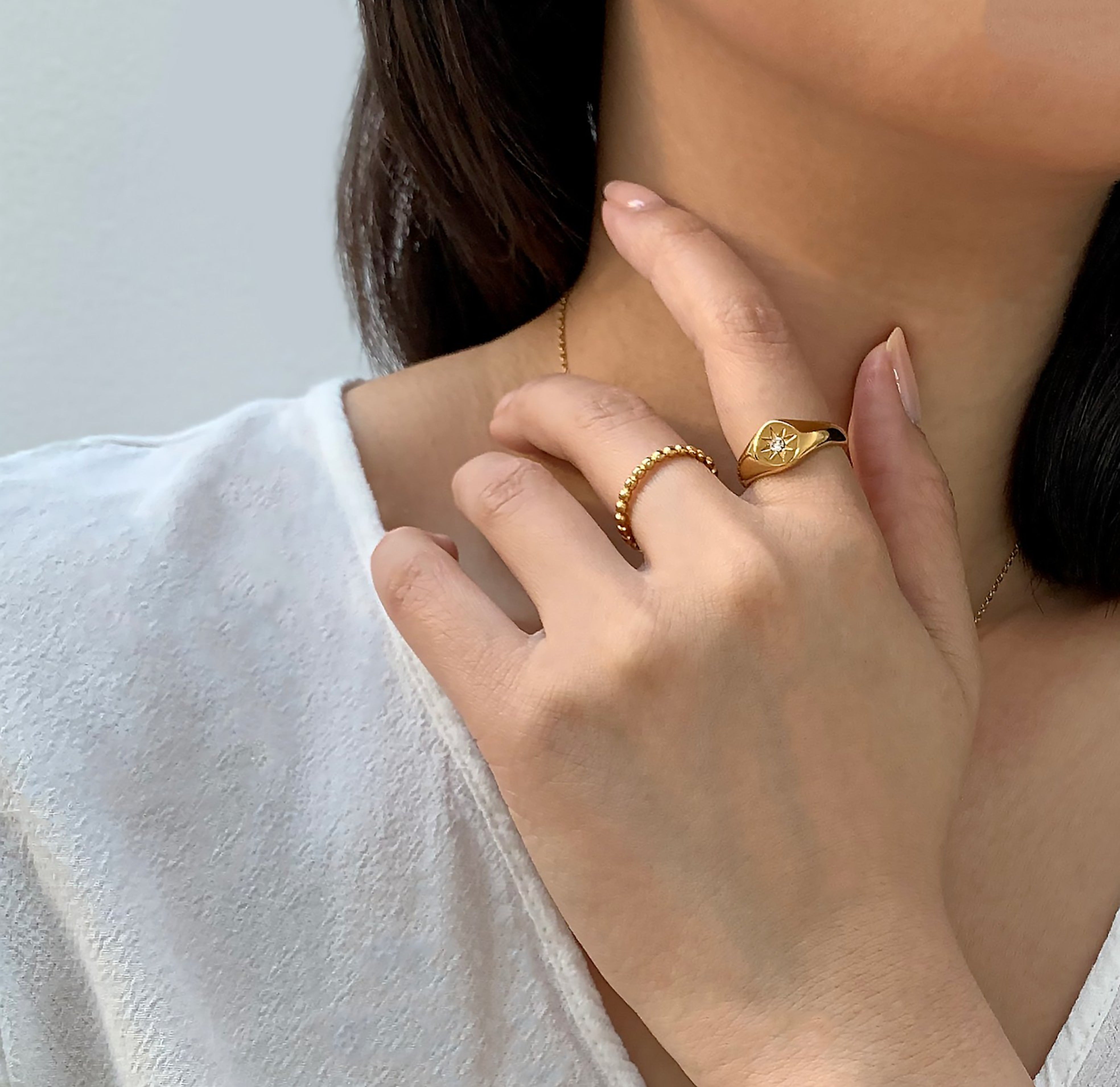 gold signet star ring