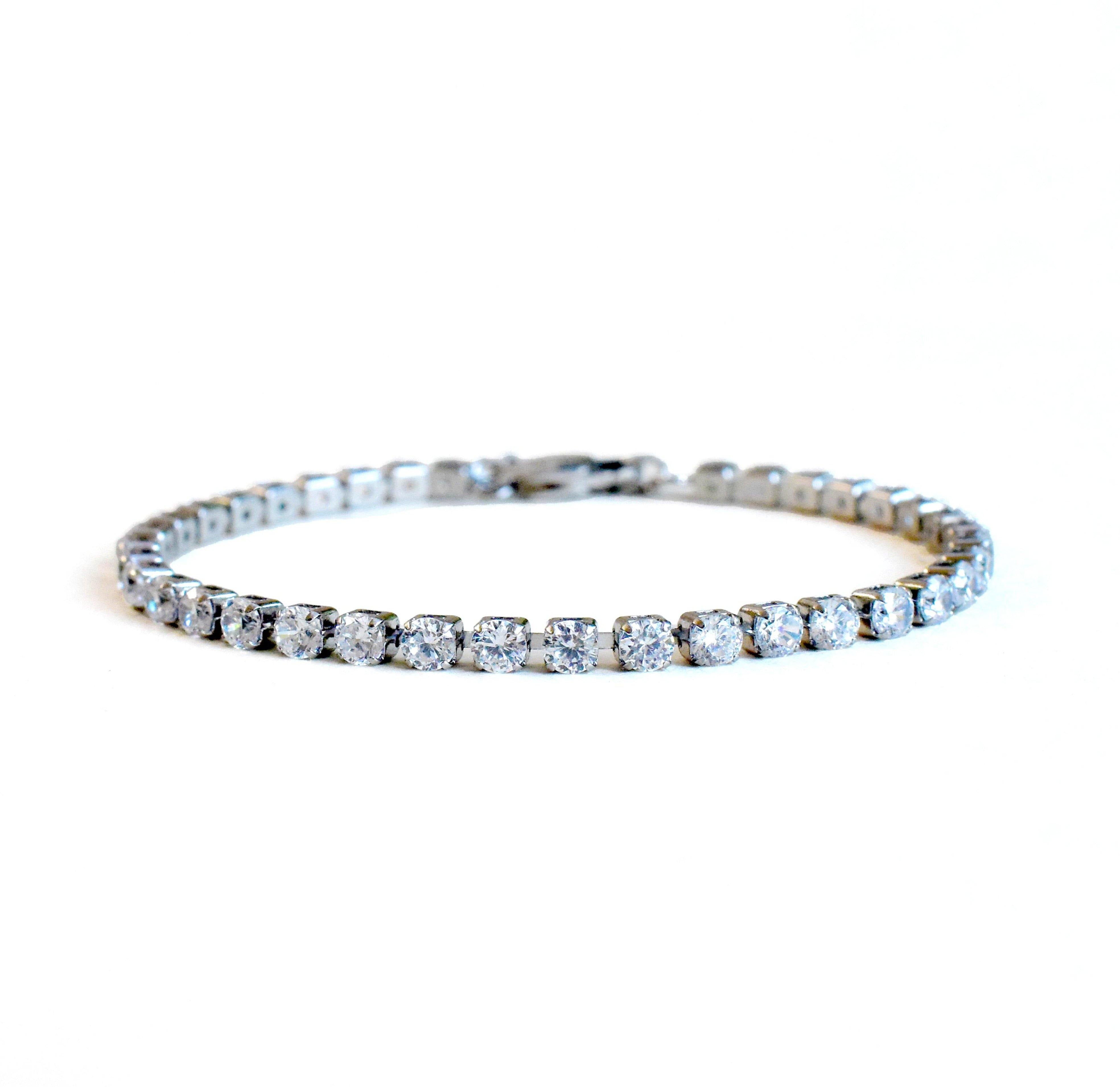 tennis bracelet tarnish free