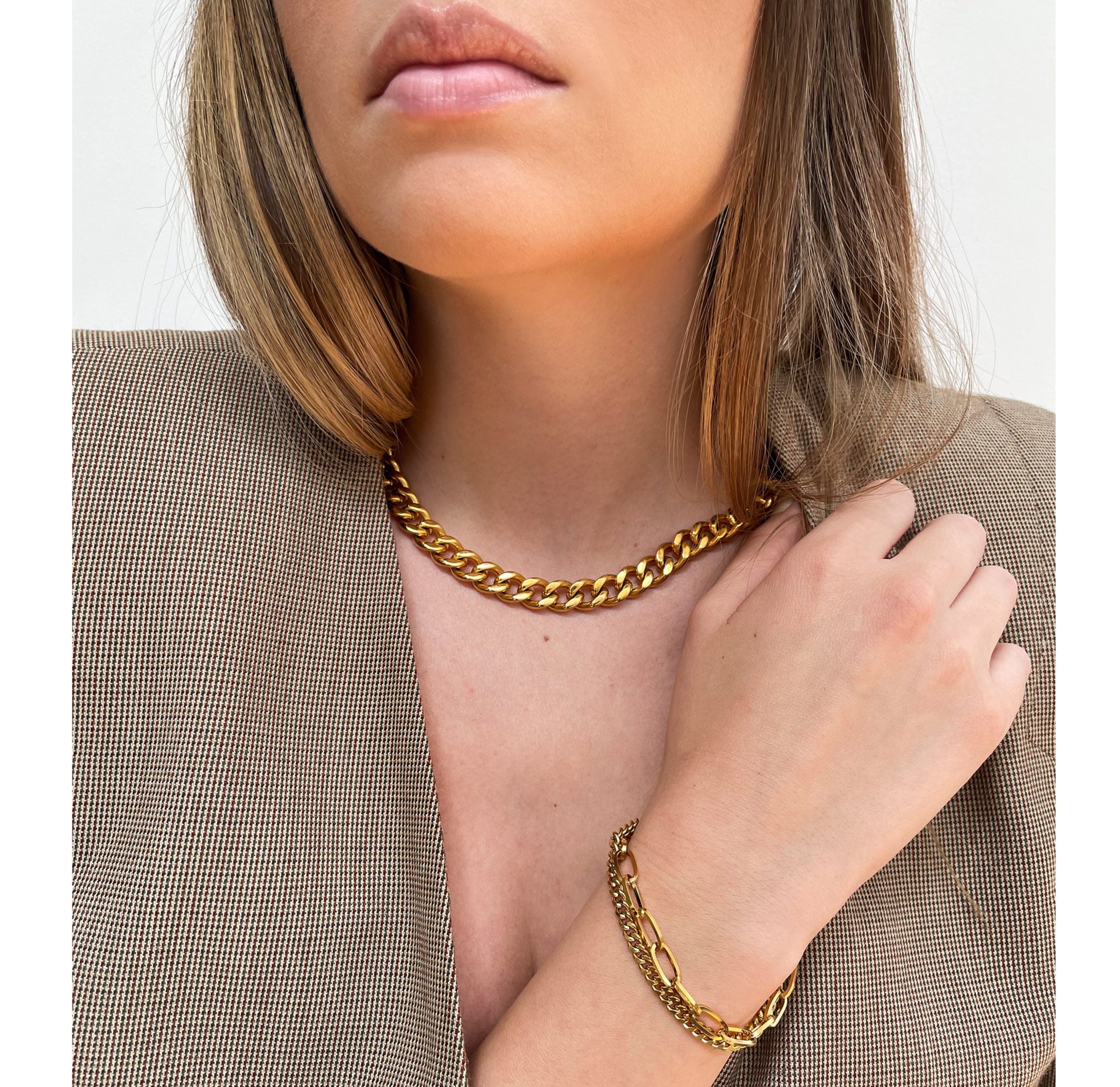 water resistant gold jewelry