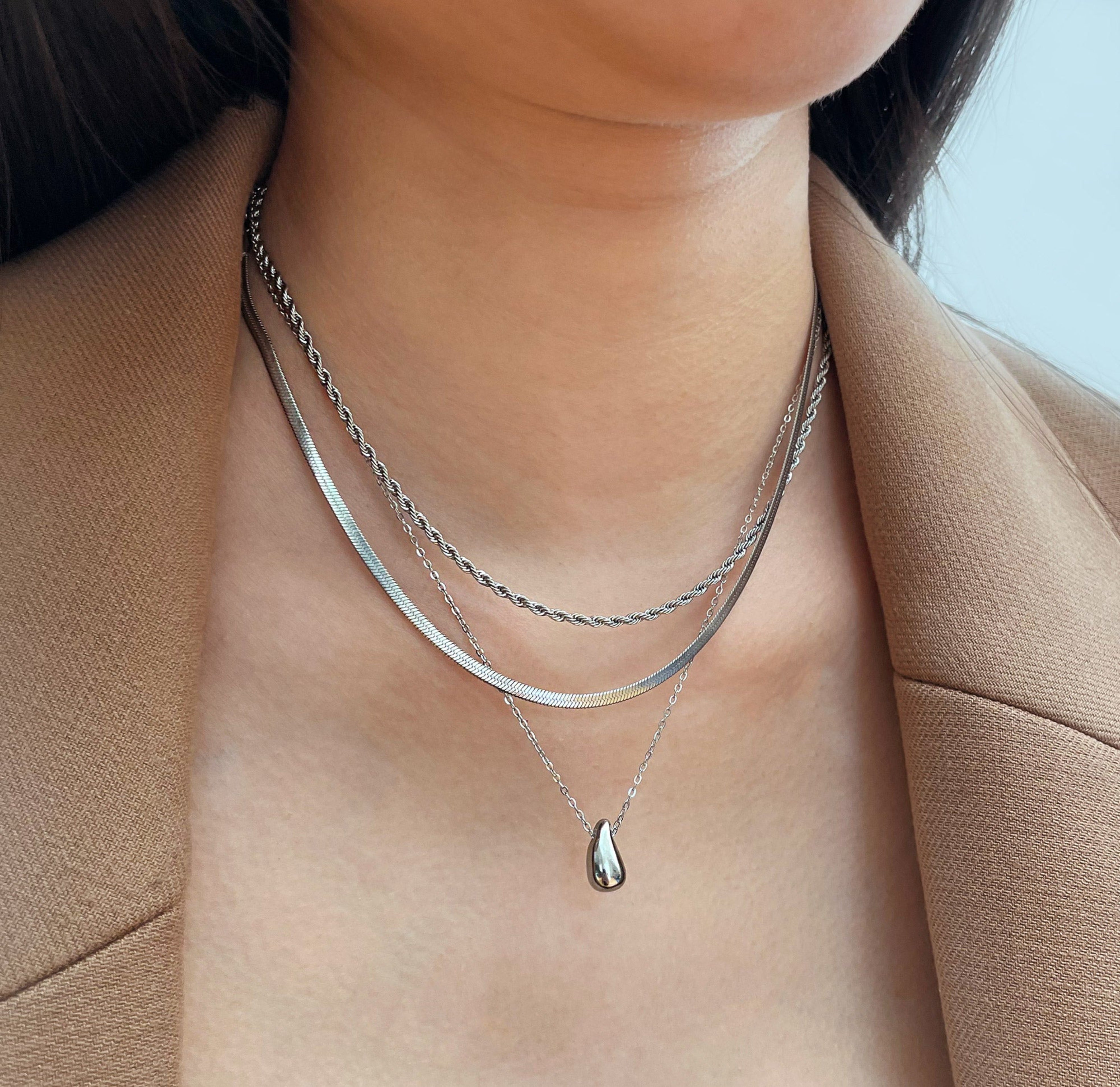 TATIANA☆[Silver925] Water Drop Pendant Necklace Designer fashion, Seoul-fully created | W Concept