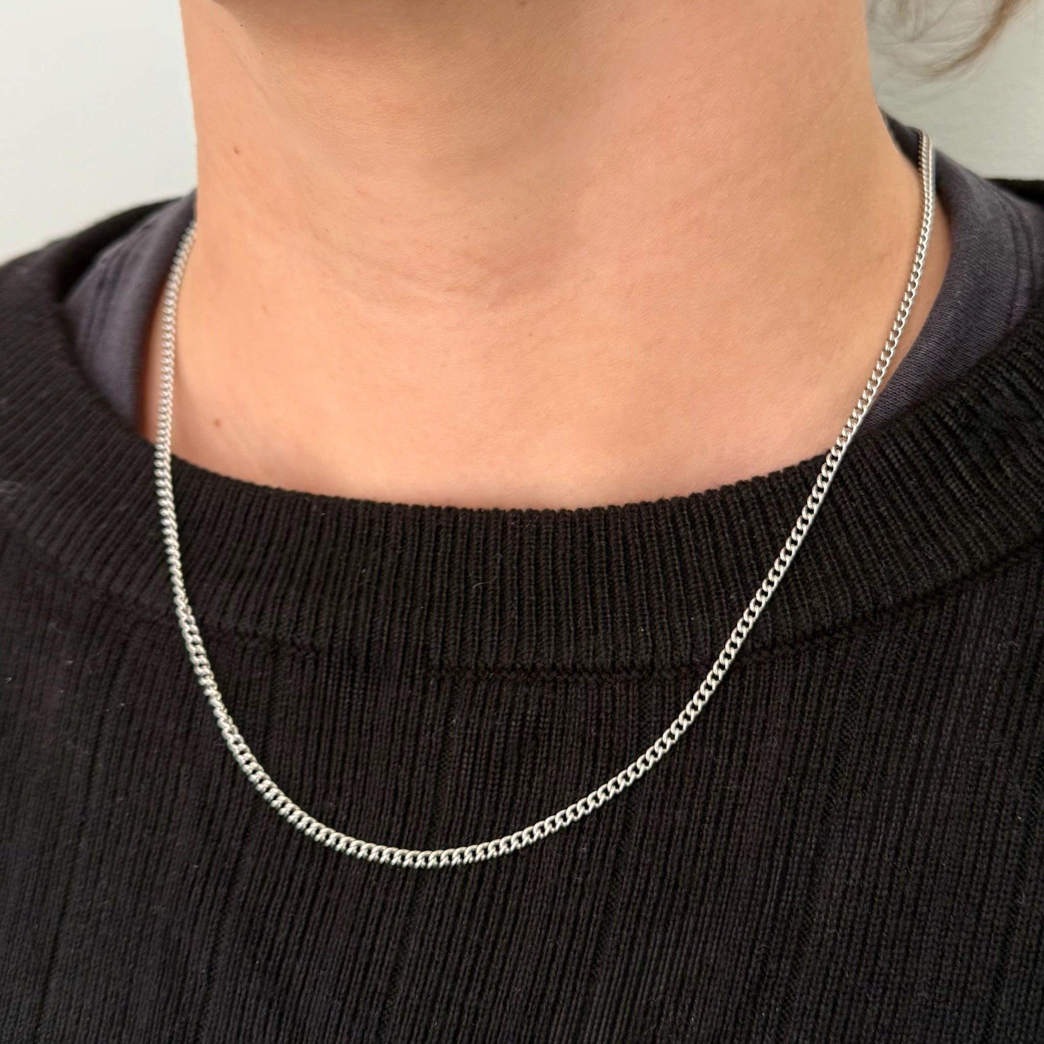 DAINTY SILVER CURB CHAIN NECKLACE SAMPLE