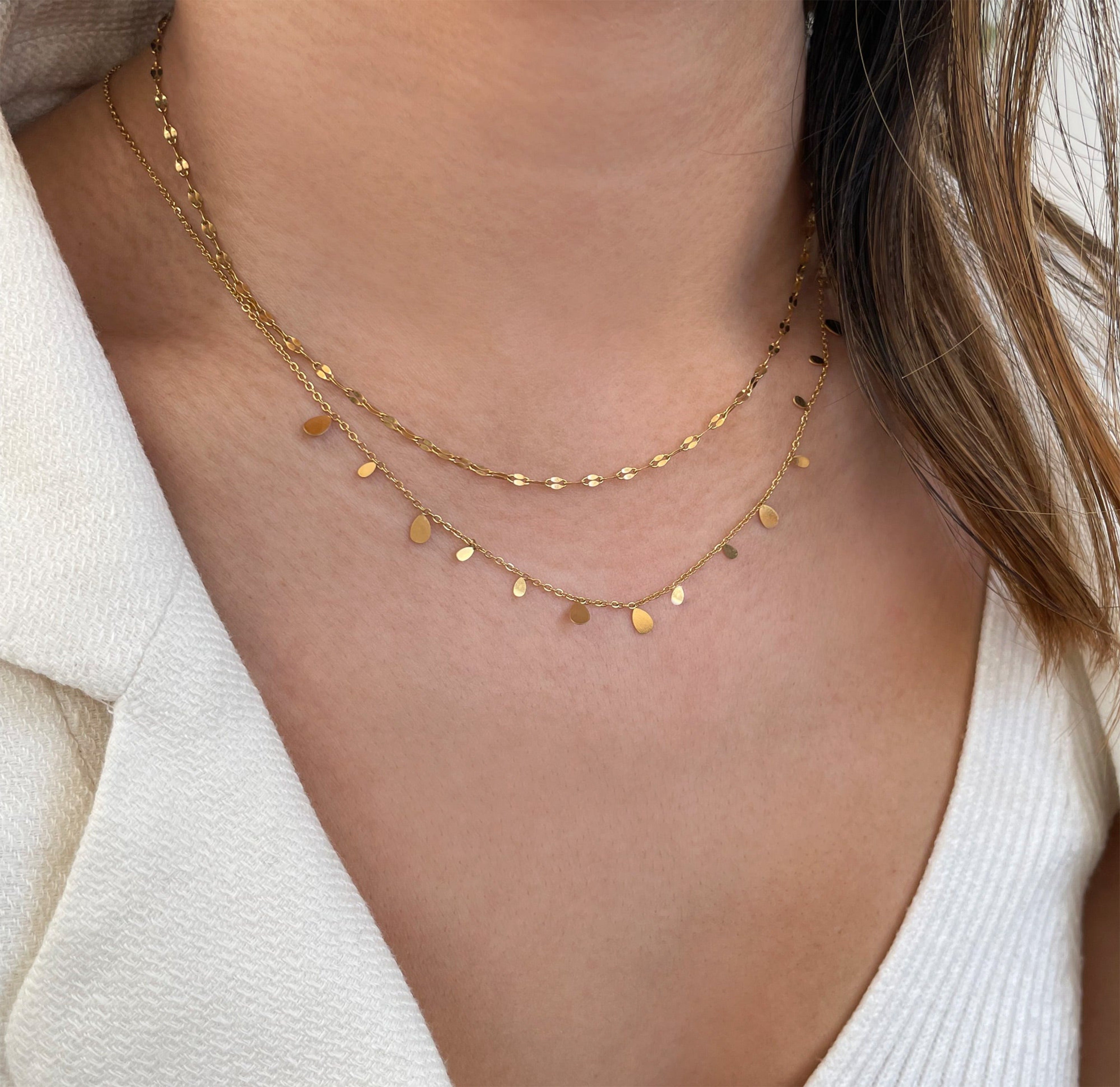 Dainty deals gold choker