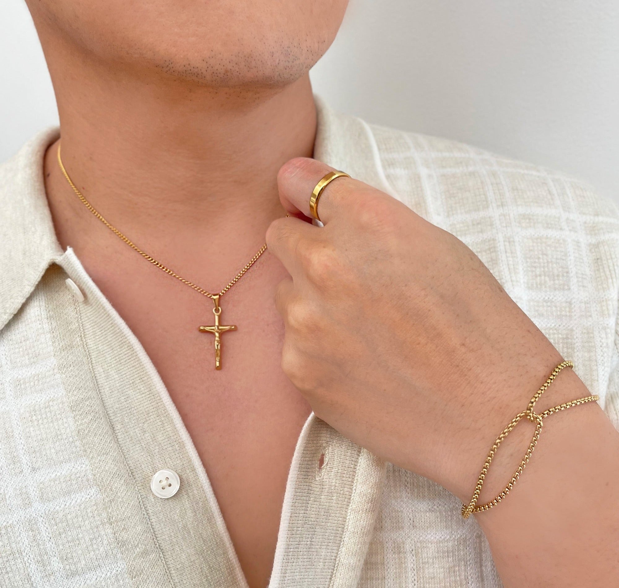 gold-jewelry-mens-waterproof-jewelry-rings-ad-bracelet