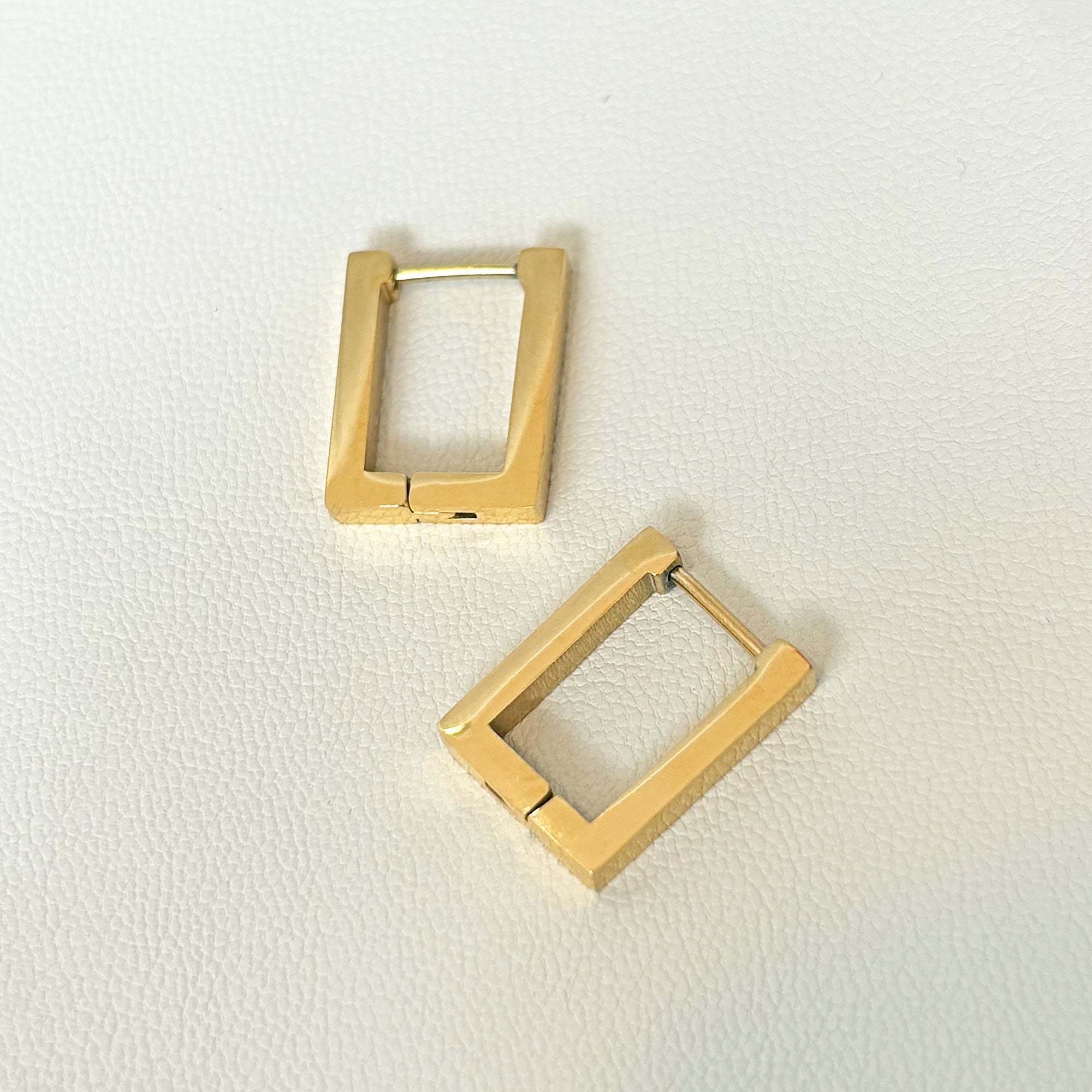 ELODIE GOLD RECTANGLE EARRINGS