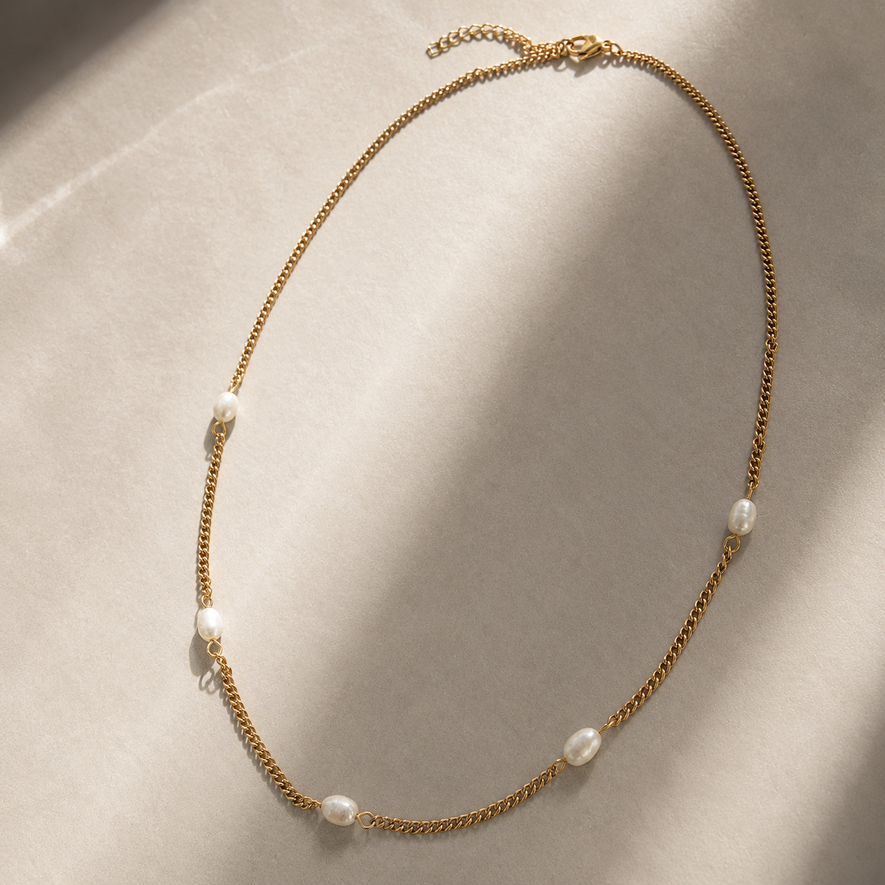 PEARL STATION CHAIN NECKLACE - GOLD - SAMPLE