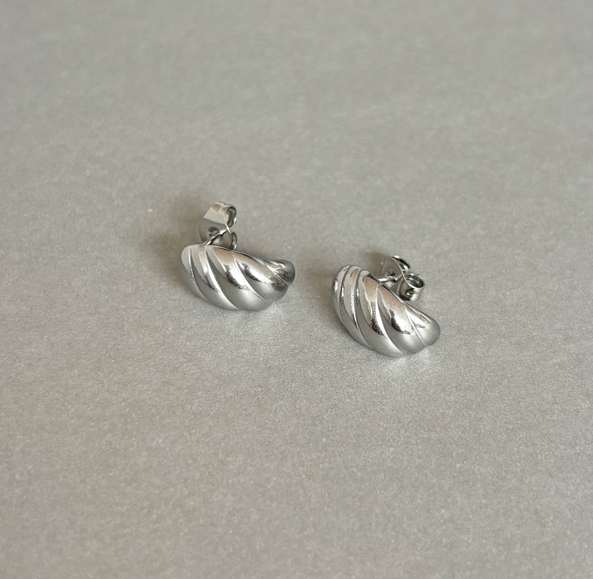 MARGAUX SILVER CROISSANT STUD EARRINGS