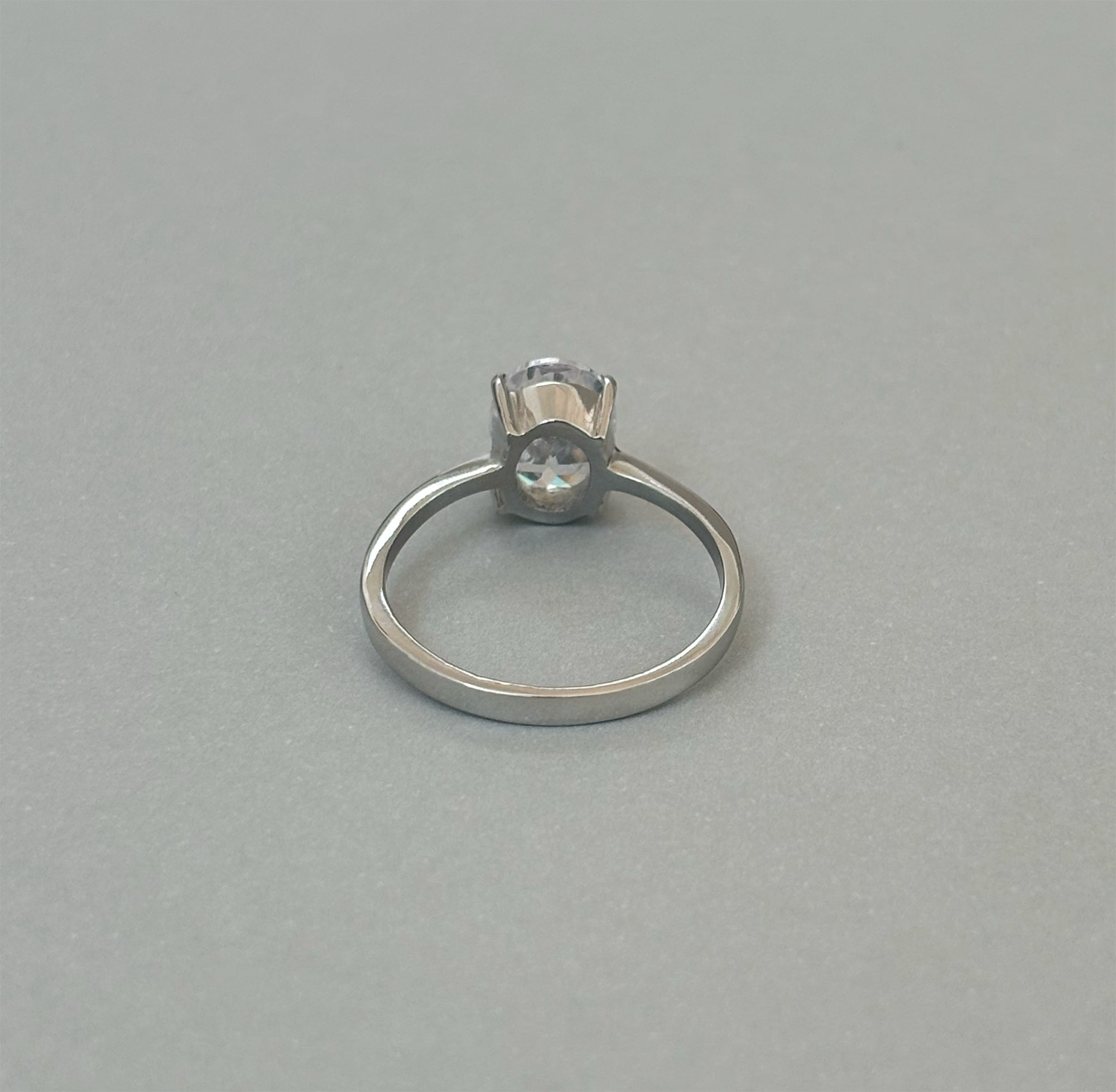 OVAL CZ DIAMOND SOLITAIRE RING - SAMPLE