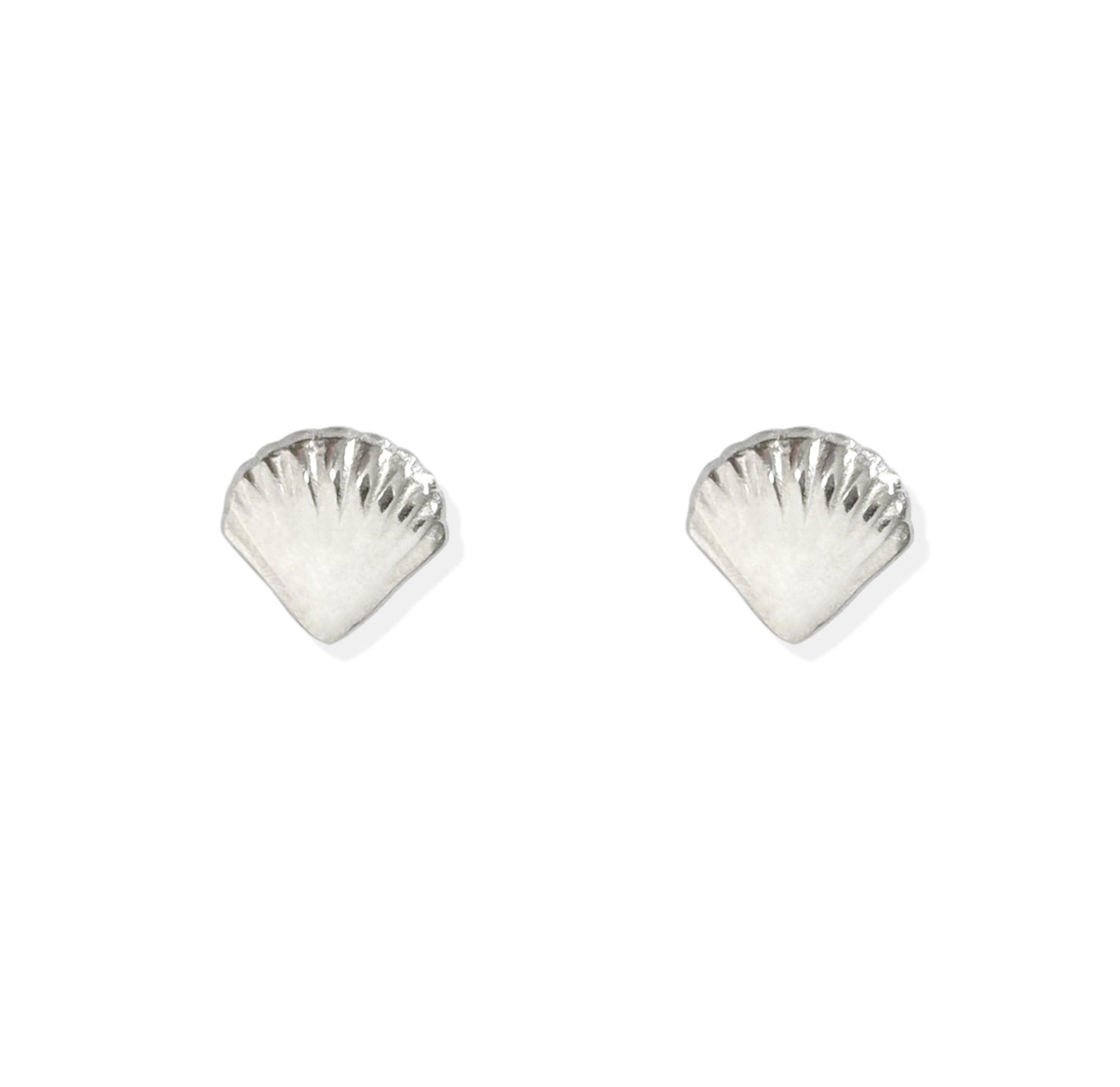 silver sea shell stud earrings waterproof jewelry 