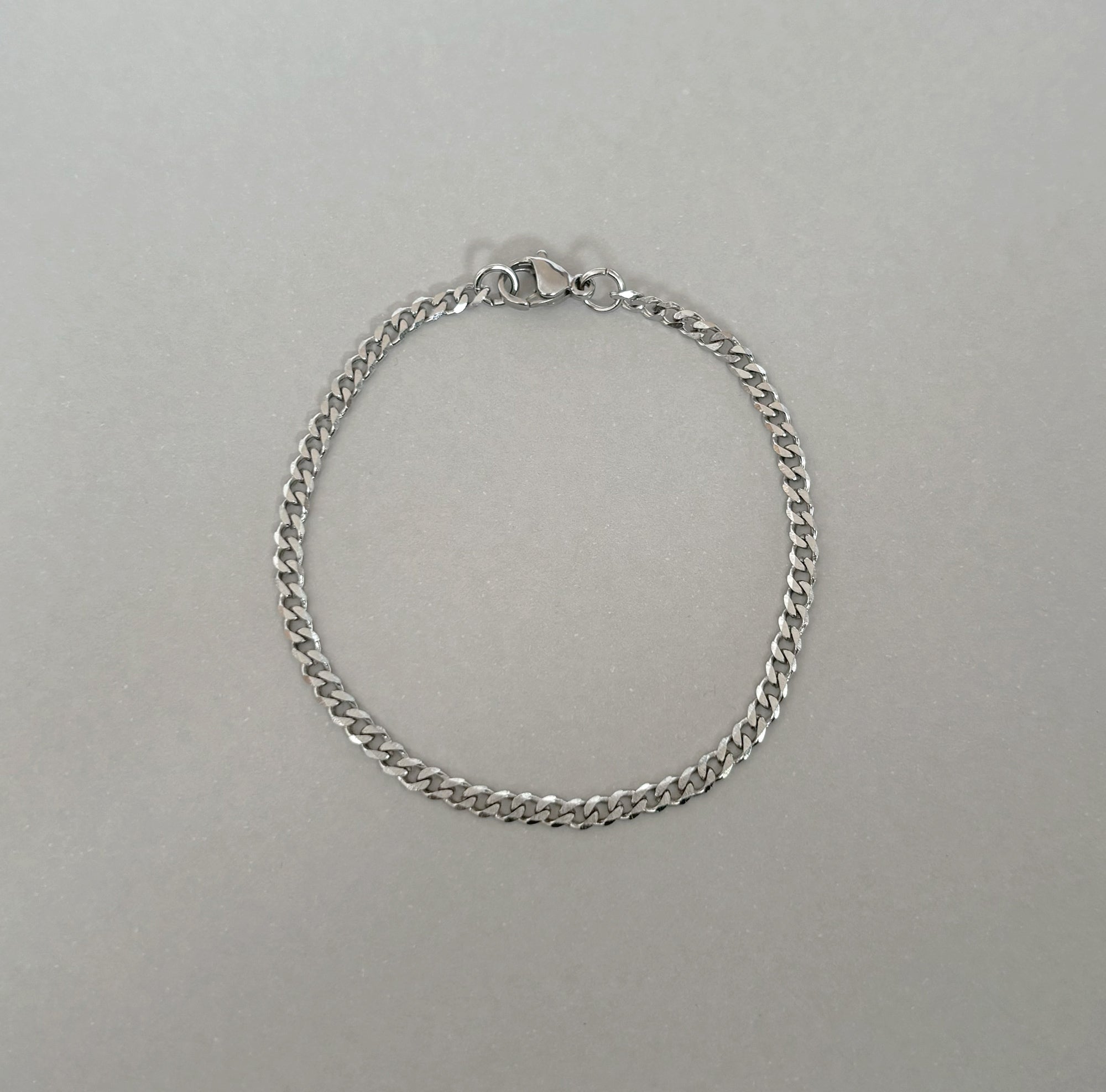 THIN SILVER CURB CHAIN BRACELET - SAMPLE