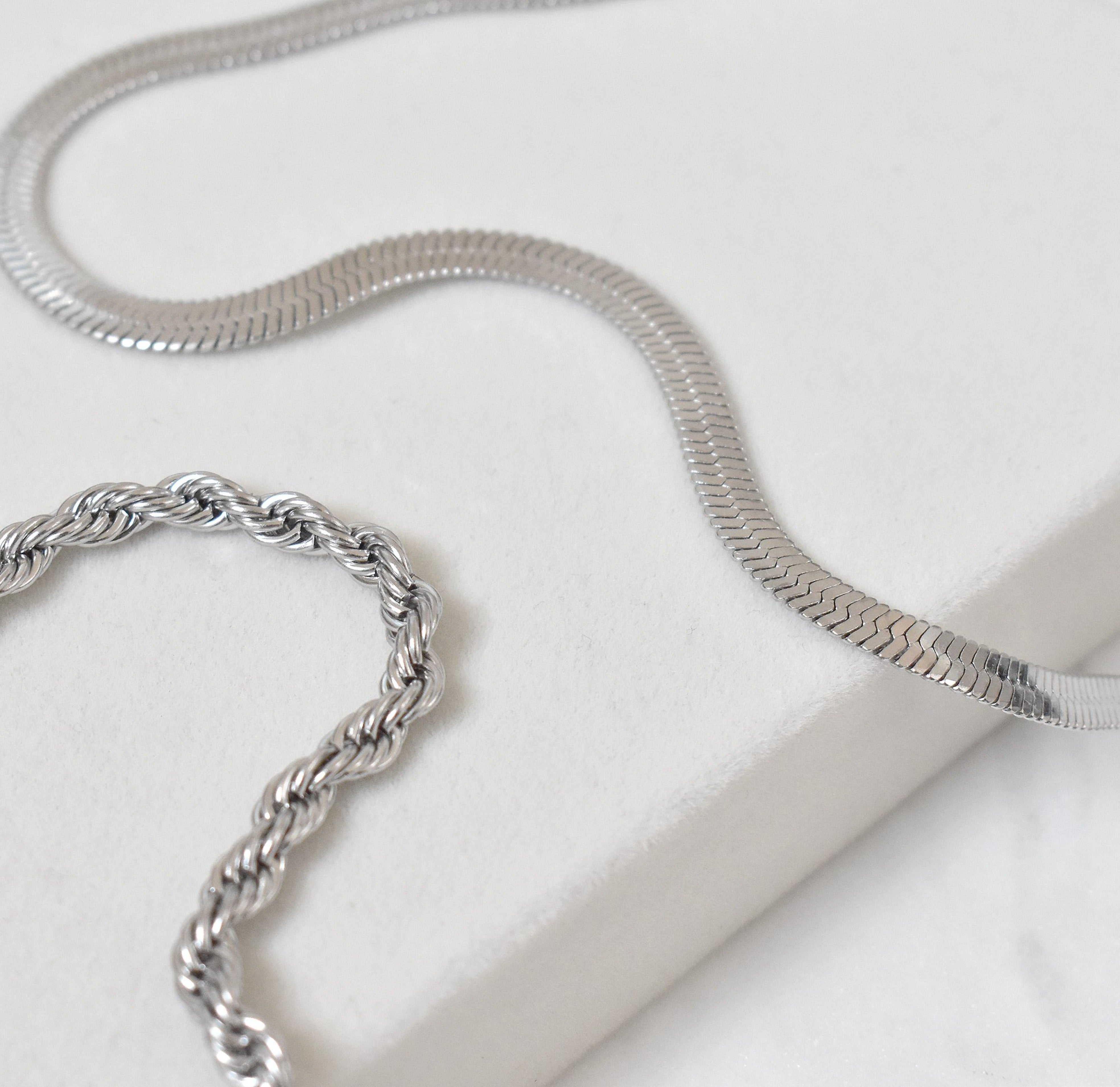 Olivia Gold Snake Chain Necklace Sample - Waterproof Chains